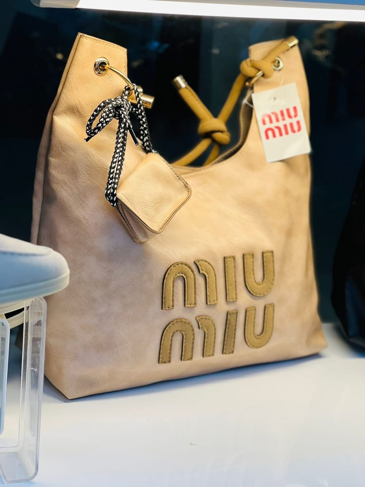 69f29789-11cc-48b8-9d67-d410a2ef439f